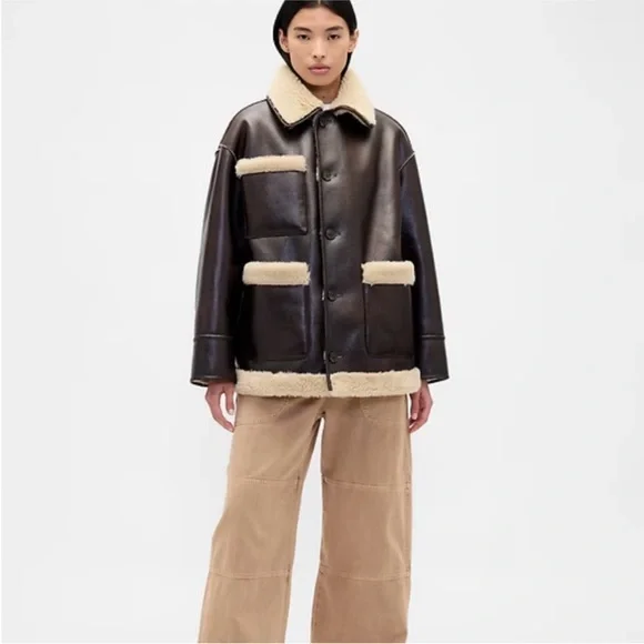 Gap × Sandy Liang Reversible Vegan Leather Sherpa Jacket - Picture 2 of 3